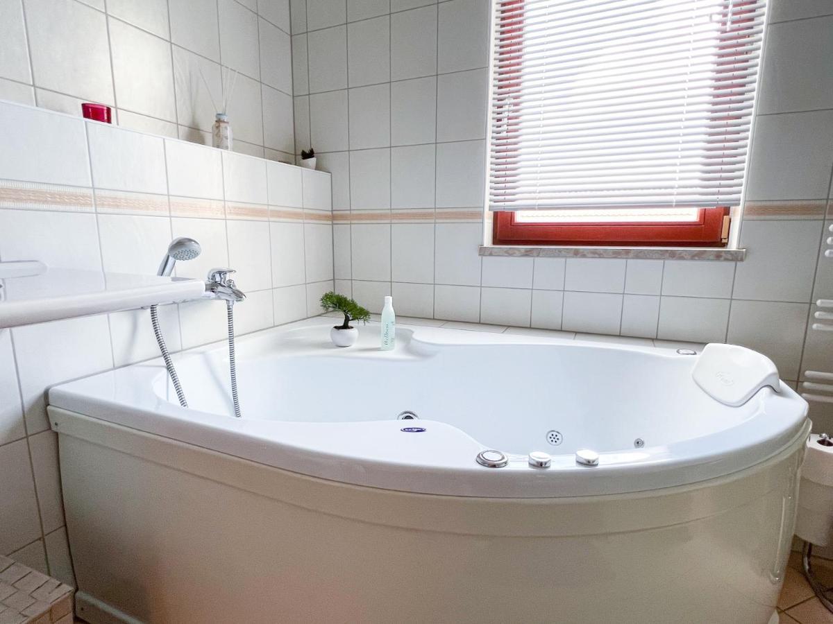 Penthouse Am Goethepark - Apartments & Suites Weimar Экстерьер фото